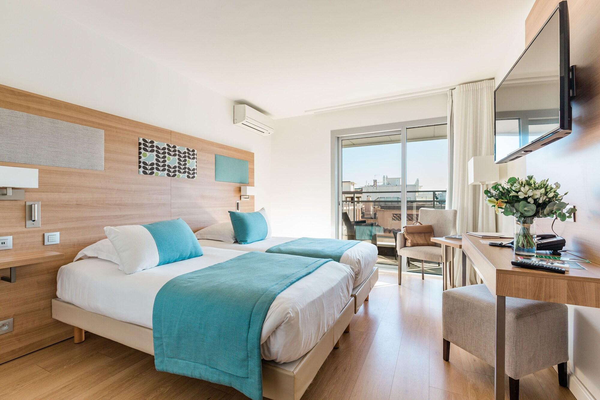 Hotel Helios جوان ليه باه المظهر الخارجي الصورة